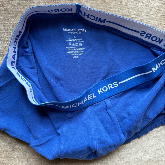 MK blue - Picture 2 of 2